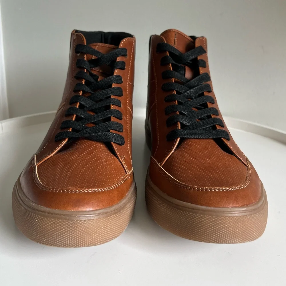 NEW Sonoma Goods For Life Conga Sneaker Boots Size 11M